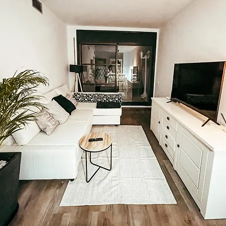 Sunset Deluxe Con Jacuzzi, Piscina Y Barbacoa * Calafell